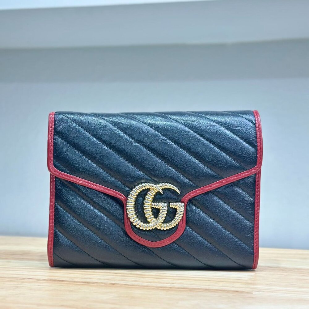 Gucci GG Logo Black Leather Marmont Shoulder Bag Crossbody